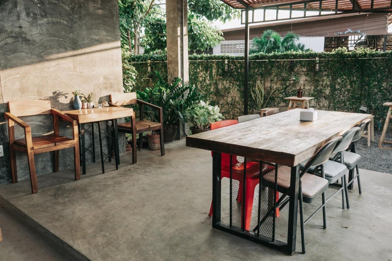Yoji House And Cafe Pansiyon Ban Wiang Dış mekan fotoğraf